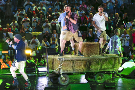 TV-Show 'Schlagerbooom Open Air - Die Stadionshow in Österreich' in Kitzbühel