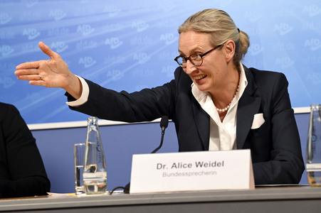Pressekonferenz der AfD zur Europawahl in Berlin