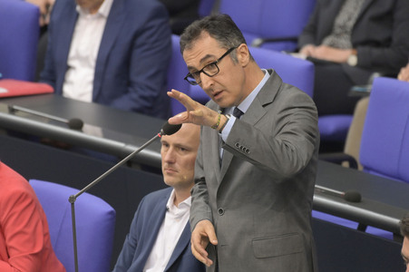 174. Sitzung des Deutschen Bundestages in Berlin