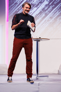 Saša Stanišić bei der lit.Cologne 2024 in Köln