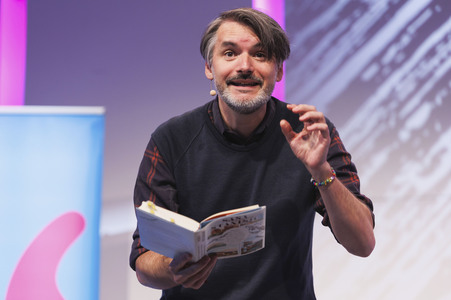 Saša Stanišić bei der lit.Cologne 2024 in Köln