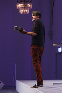 Saša Stanišić bei der lit.Cologne 2024 in Köln