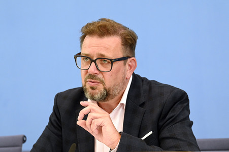 Bundespressekonferenz Veröffentlichung des Berichts 'Bildung in Deutschland 2024' in Berlin