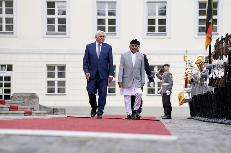 Begrüßung des Präsidenten von Nepal in Berlin