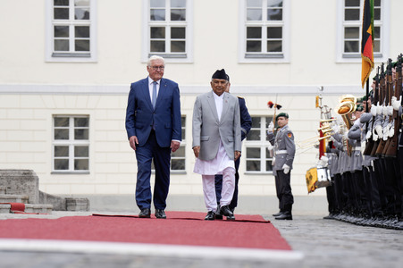 Begrüßung des Präsidenten von Nepal in Berlin