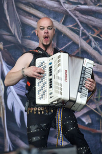 Konzert von Korpiklaani in Grenchen