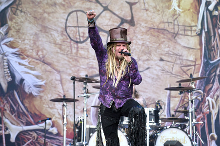 Konzert von Korpiklaani in Grenchen