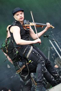 Konzert von Korpiklaani in Grenchen