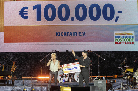 Konzert von Peter Maffay mit Band und Gästen in Hannover