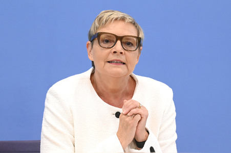 Bundespressekonferenz Einführung einer Widerspruchsregelung im Transplantationsgesetz in Berlin