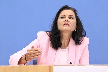 Bundespressekonferenz Einführung einer Widerspruchsregelung im Transplantationsgesetz in Berlin