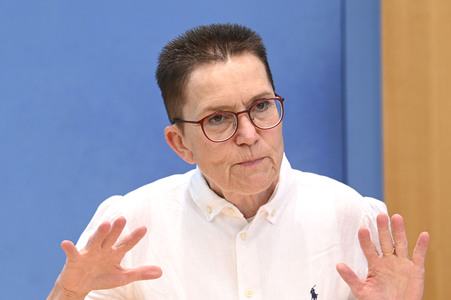 Bundespressekonferenz Einführung einer Widerspruchsregelung im Transplantationsgesetz in Berlin