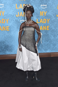 Serienpremiere 'My Lady Jane' in Los Angeles