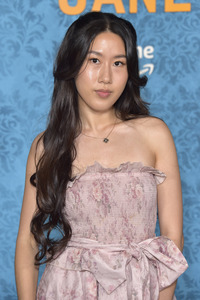 Serienpremiere 'My Lady Jane' in Los Angeles