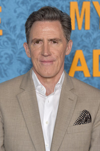 Serienpremiere 'My Lady Jane' in Los Angeles