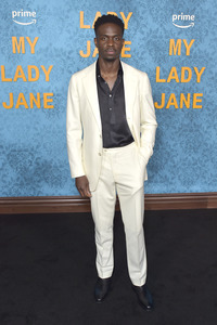 Serienpremiere 'My Lady Jane' in Los Angeles