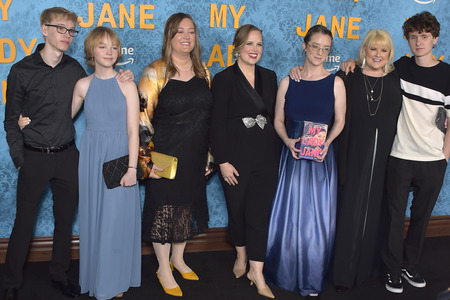 Serienpremiere 'My Lady Jane' in Los Angeles
