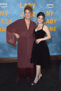 Serienpremiere 'My Lady Jane' in Los Angeles
