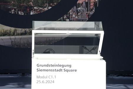 Olaf Scholz bei Siemens in Berlin