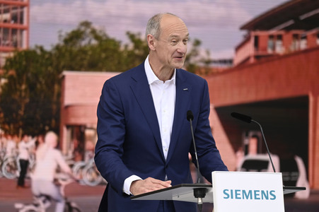 Olaf Scholz bei Siemens in Berlin