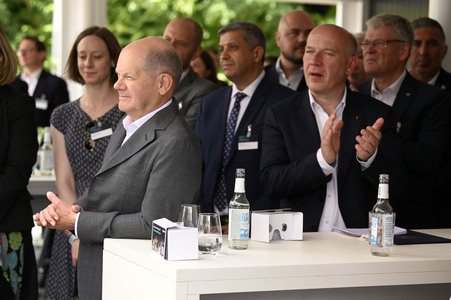 Olaf Scholz bei Siemens in Berlin