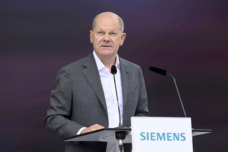 Olaf Scholz bei Siemens in Berlin