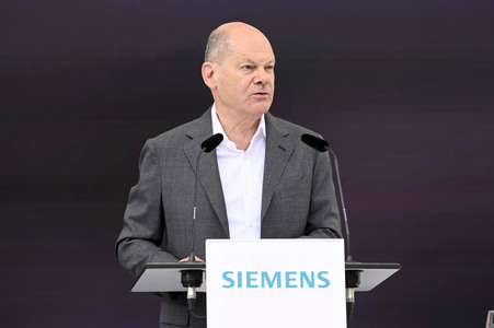 Olaf Scholz bei Siemens in Berlin