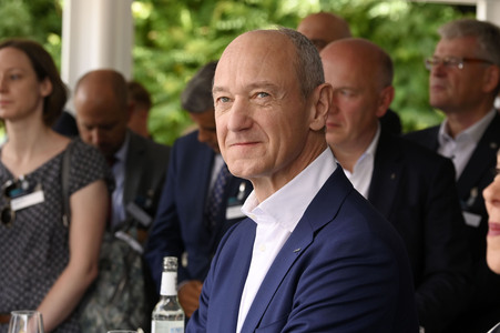 Olaf Scholz bei Siemens in Berlin