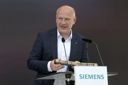 Olaf Scholz bei Siemens in Berlin
