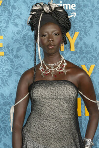 Serienpremiere 'My Lady Jane' in Los Angeles