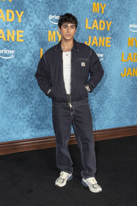 Serienpremiere 'My Lady Jane' in Los Angeles