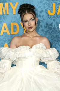 Serienpremiere 'My Lady Jane' in Los Angeles