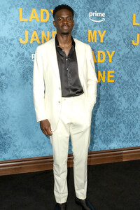 Serienpremiere 'My Lady Jane' in Los Angeles