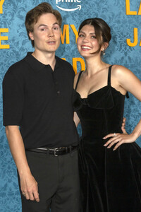 Serienpremiere 'My Lady Jane' in Los Angeles