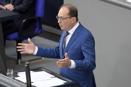 177. Sitzung des Deutschen Bundestages in Berlin