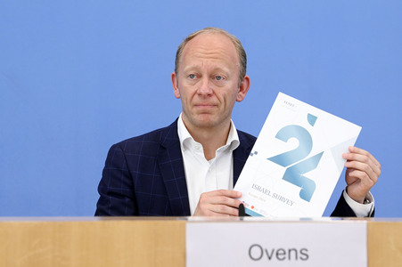 Bundespressekonferenz Israel Survey 2024 in Berlin