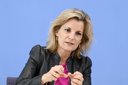 Bundespressekonferenz Israel Survey 2024 in Berlin