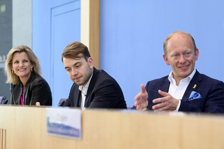 Bundespressekonferenz Israel Survey 2024 in Berlin