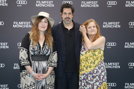 Festivaleröffnung mit Filmpremiere 'Zwei zu eins', Filmfest München 2024