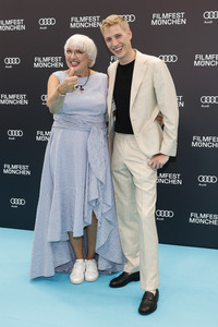 Festivaleröffnung mit Filmpremiere 'Zwei zu eins', Filmfest München 2024