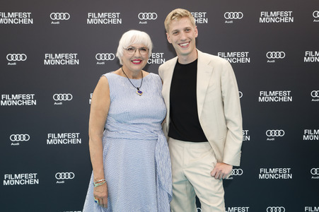 Festivaleröffnung mit Filmpremiere 'Zwei zu eins', Filmfest München 2024