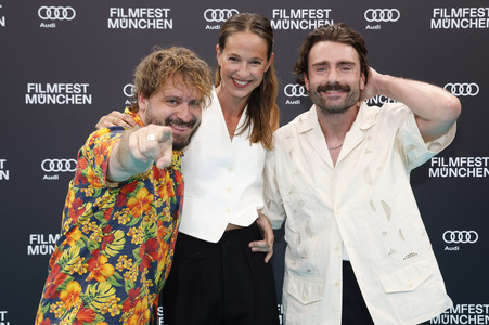 Festivaleröffnung mit Filmpremiere 'Zwei zu eins', Filmfest München 2024