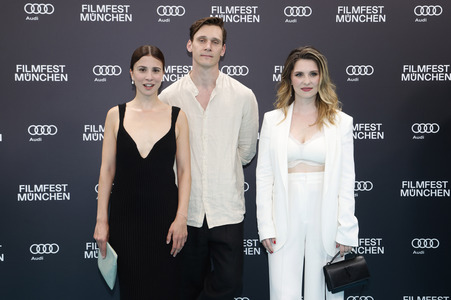 Festivaleröffnung mit Filmpremiere 'Zwei zu eins', Filmfest München 2024