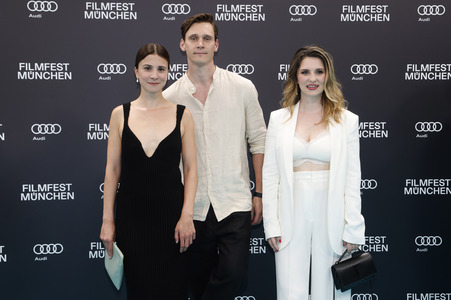 Festivaleröffnung mit Filmpremiere 'Zwei zu eins', Filmfest München 2024