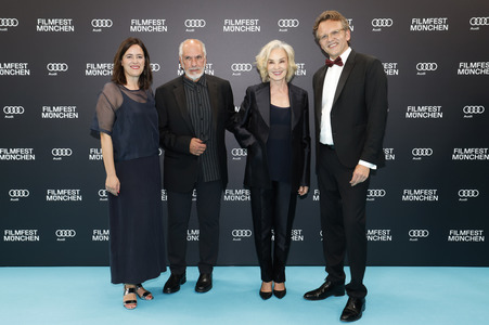 Festivaleröffnung mit Filmpremiere 'Zwei zu eins', Filmfest München 2024