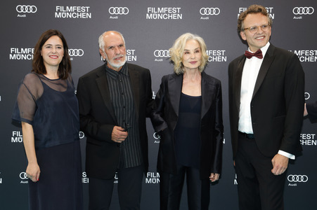 Festivaleröffnung mit Filmpremiere 'Zwei zu eins', Filmfest München 2024