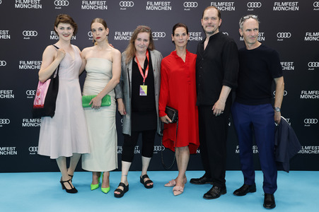 Festivaleröffnung mit Filmpremiere 'Zwei zu eins', Filmfest München 2024