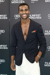 Festivaleröffnung mit Filmpremiere 'Zwei zu eins', Filmfest München 2024