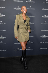 Ewa Herzog Fashion Show auf der Berlin Fashion Week S/S 2025 in Berlin