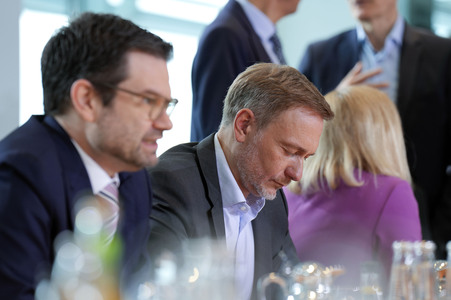 107. Sitzung des Bundeskabinetts in Berlin